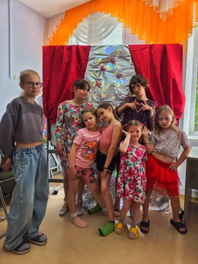 🎉 В нашем центре прошёл волшебный мастер‑класс для девочек! 🎉

Девочки учились создавать стильные 