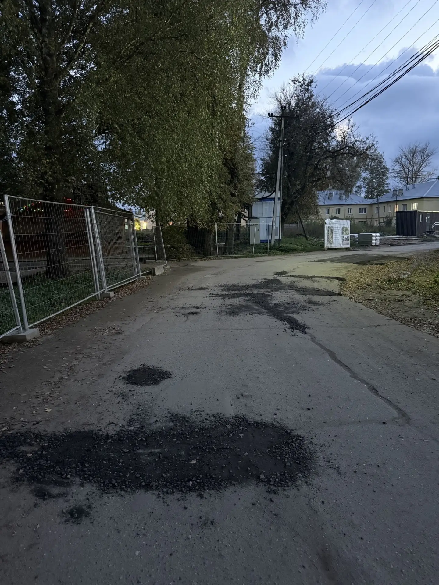 Переславль на связи. Улицу Садовую подзасыпали, стало получше! Но надо нормальную дорог...