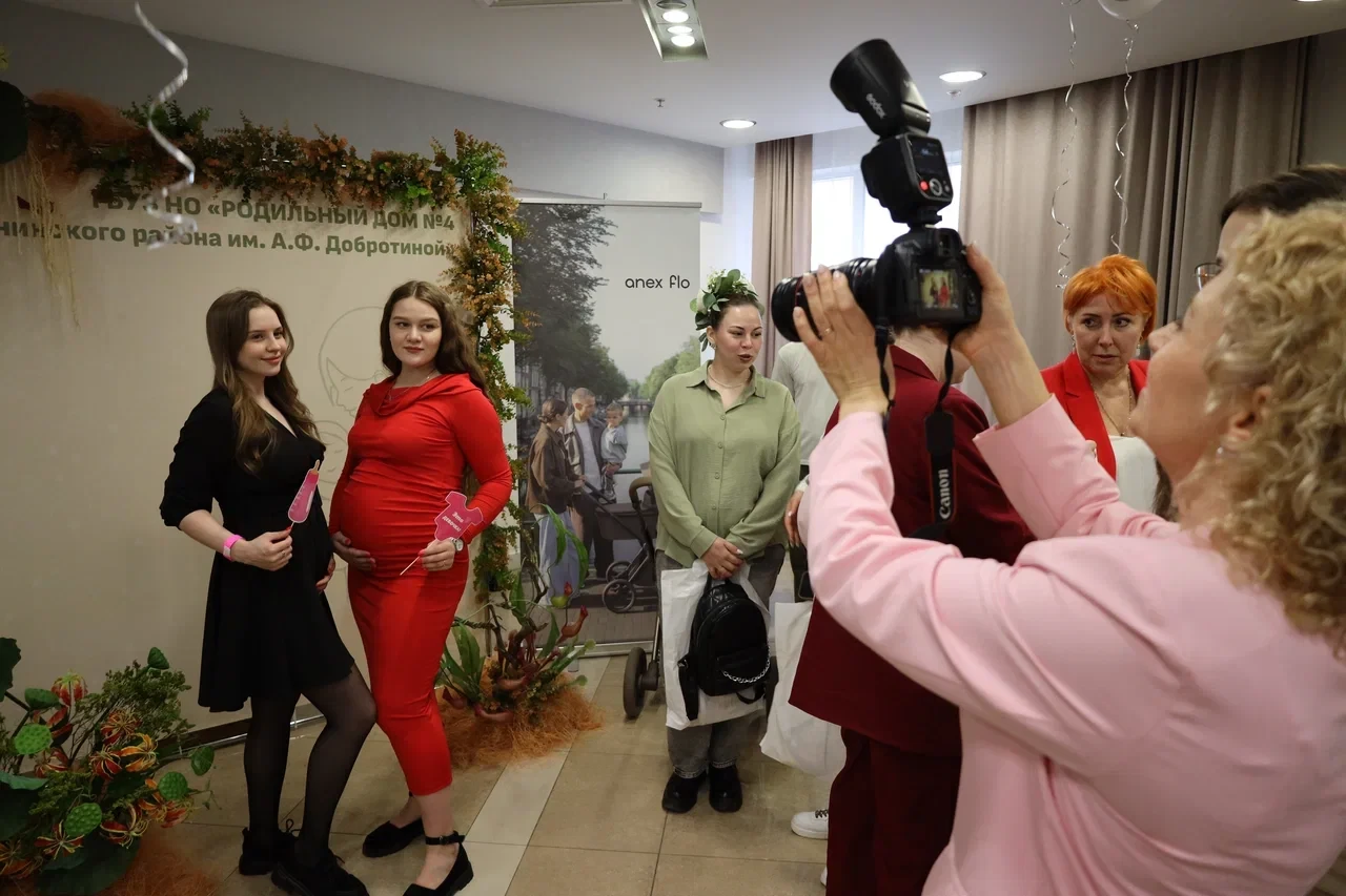 Будущие мамы — о родах без страха, а врачи — о доверии и счастливой беременности.   Именно в такой а