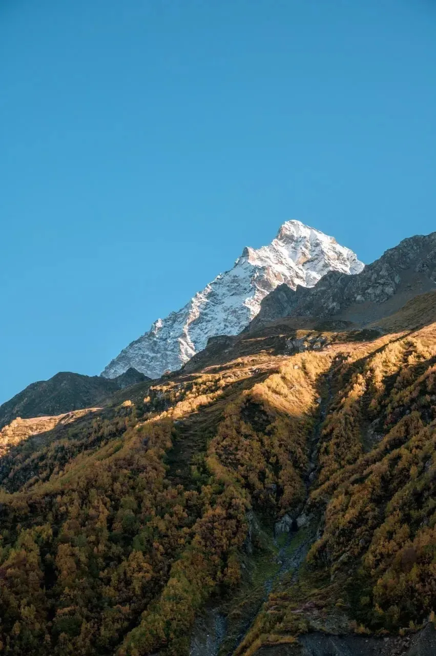 🏔  Гора Белалакая, Карачаевский район Карачаево Черкесская республика  📌 Эта вершина — самая высокая