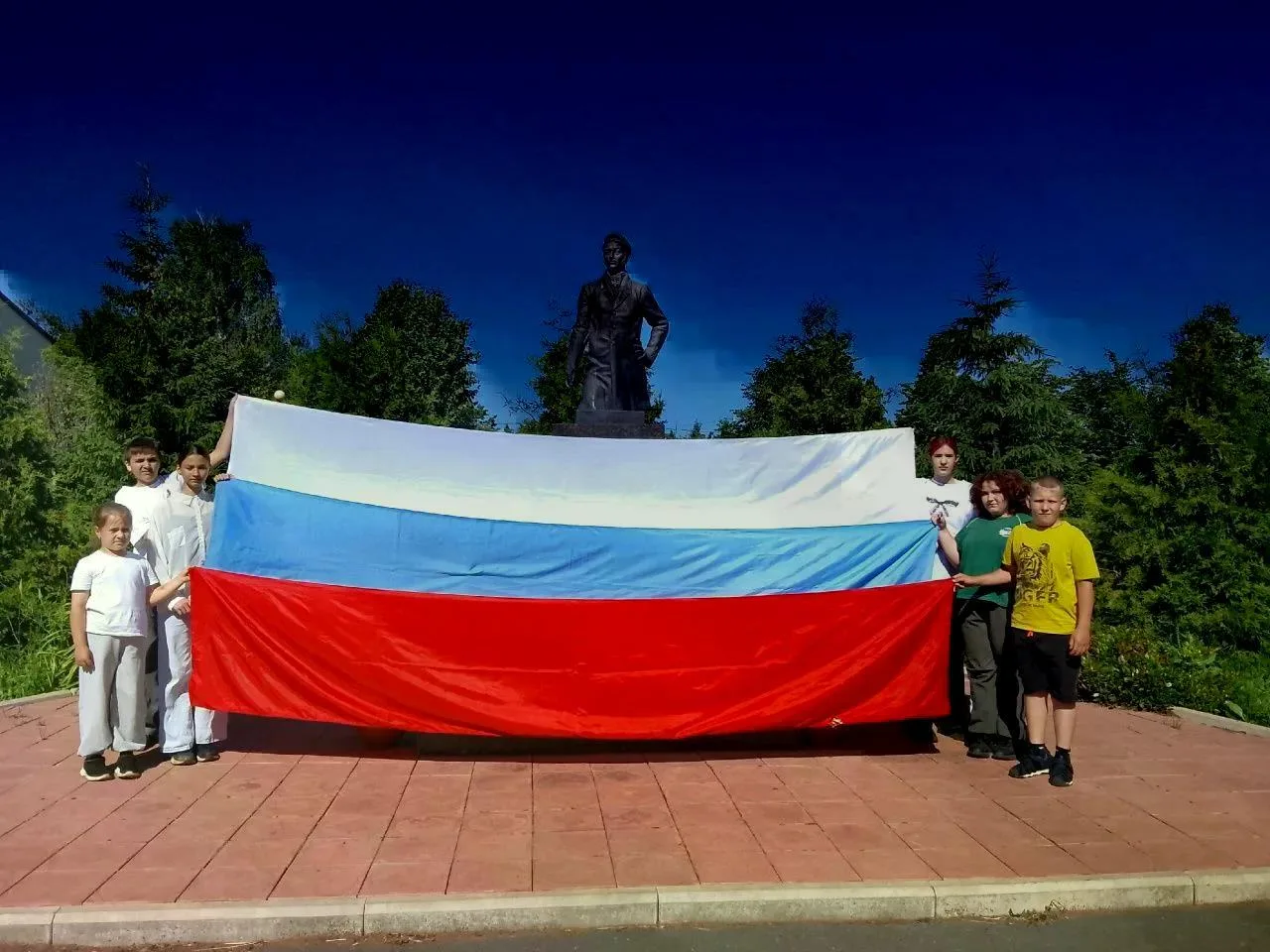 День России в лагерях дневного пребывания и на площадках кратковременного пребывания прошёл ярко, ду