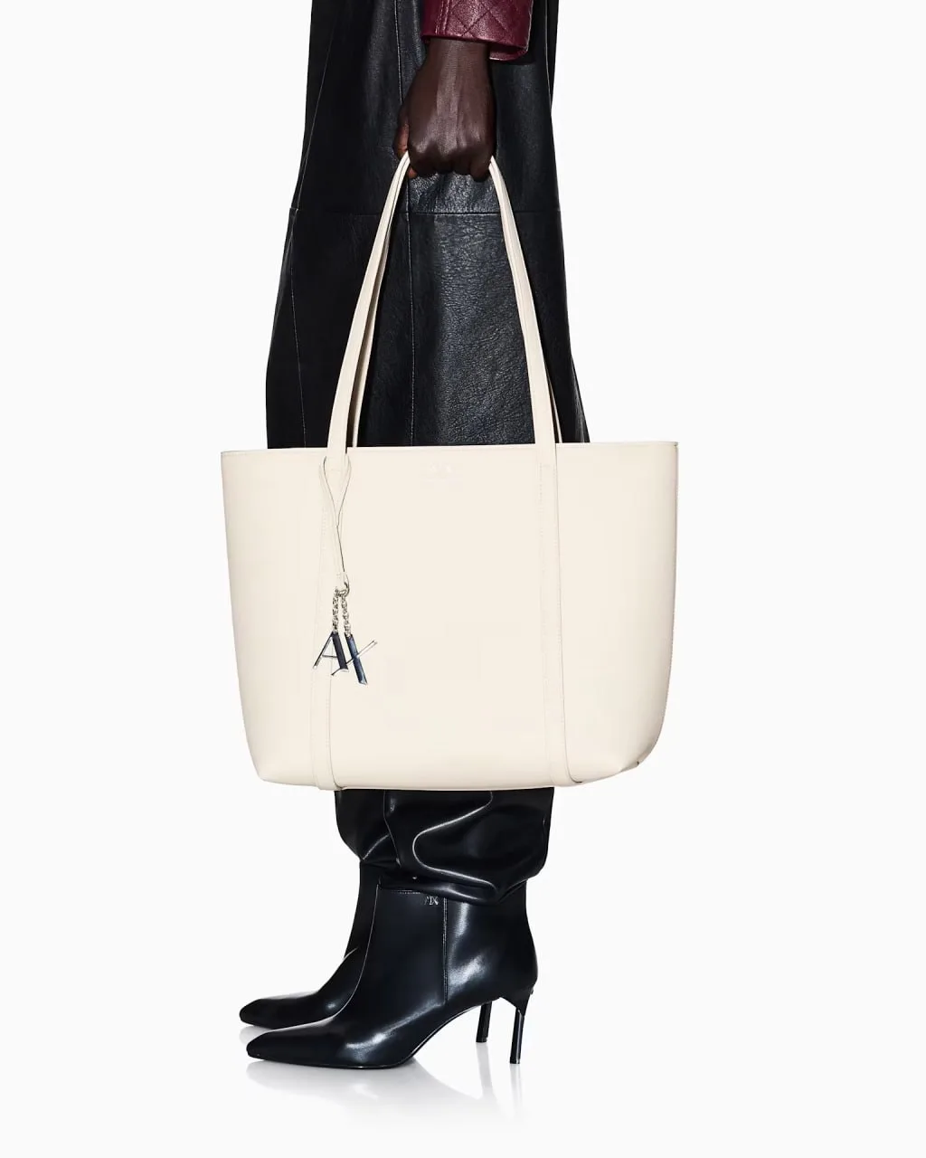 Сумка тоут от Armani exchange
