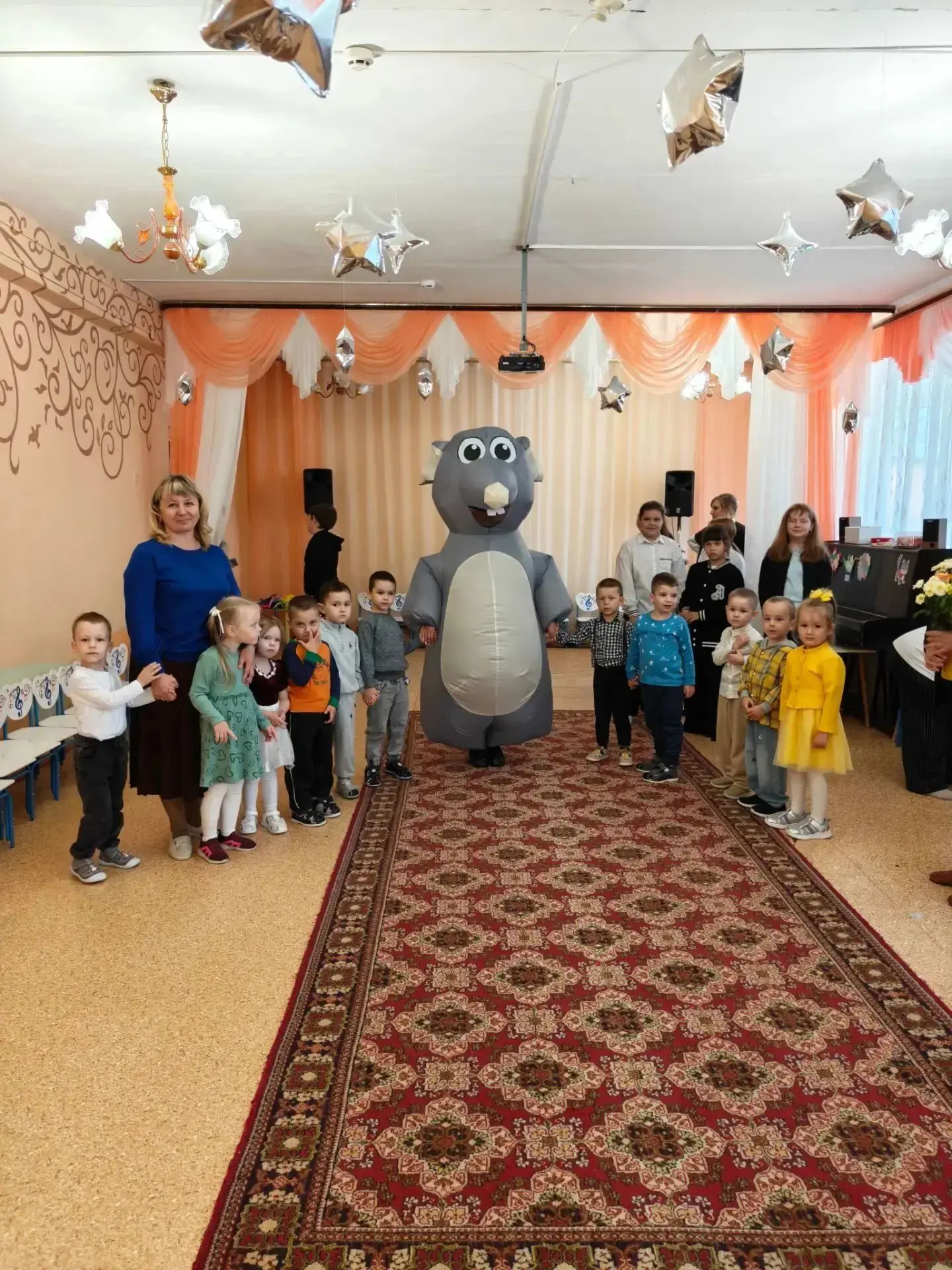 День дошкольного работника - это возможность по-особенному поблагодарить тех, кто с сам...