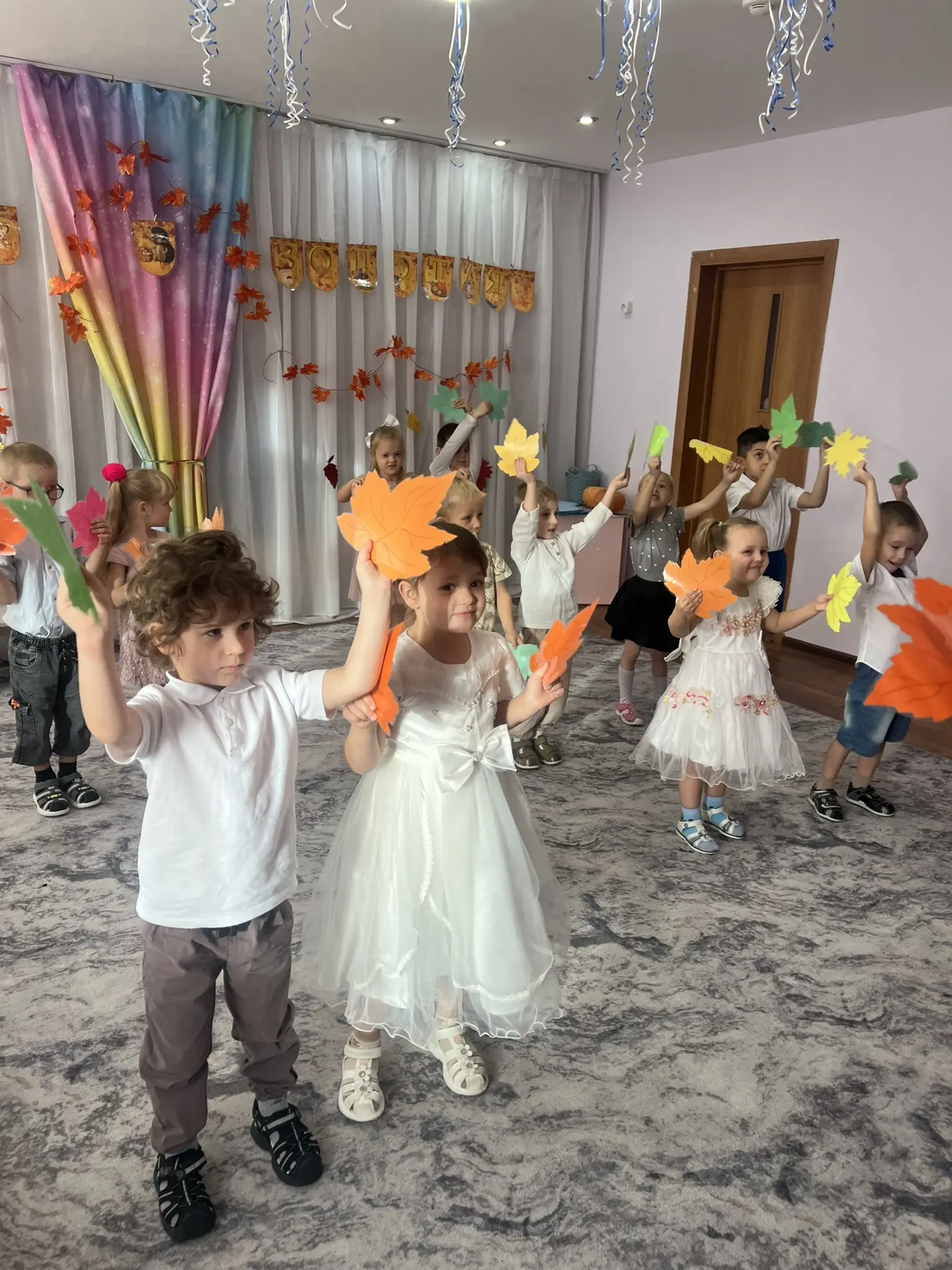Разбавьте этот день яркими красками! Мы рады представить вам фрагменты нашего осеннего ...