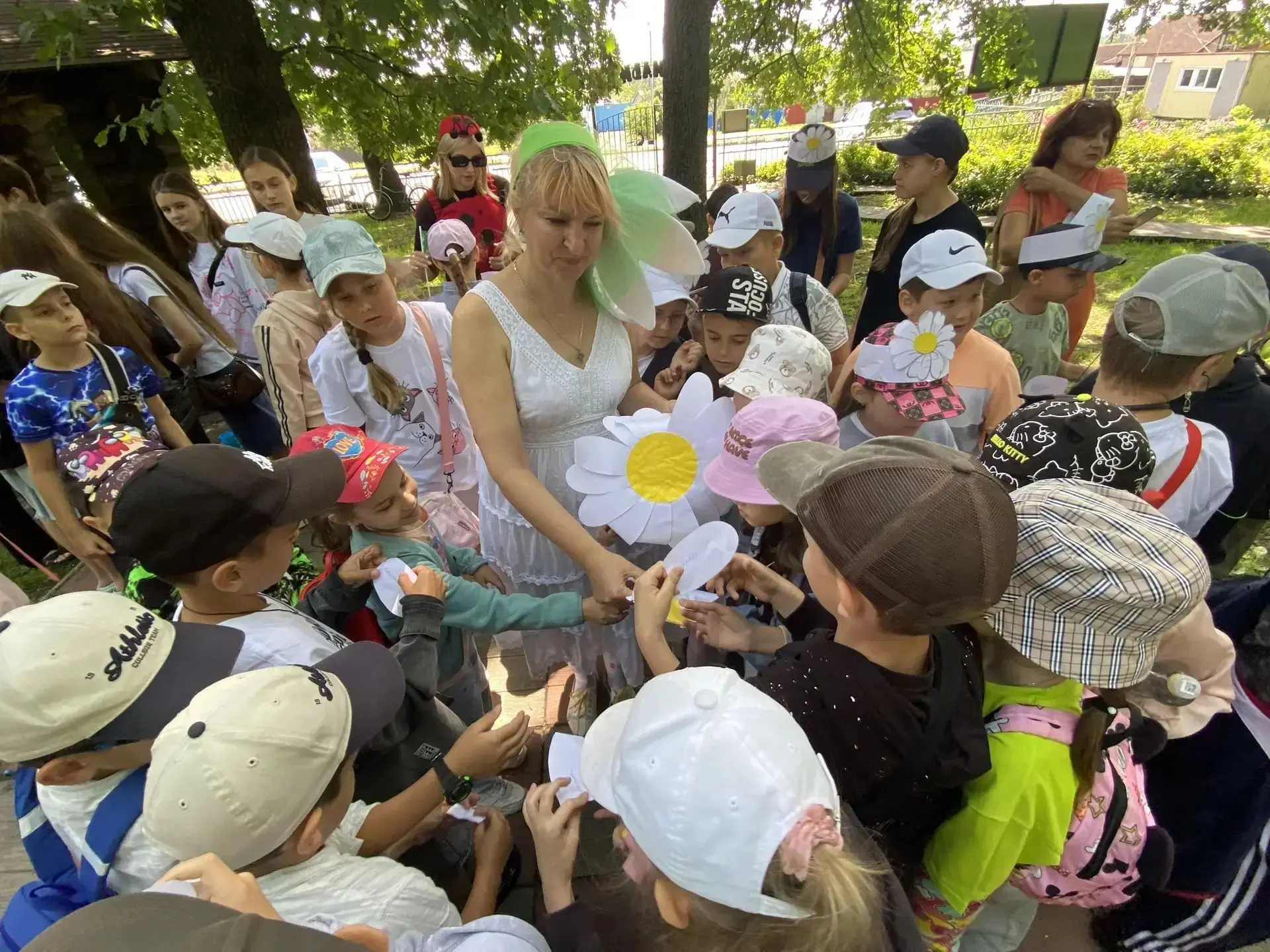 🌳🌼В дендропарке хутора Ильины прошло яркое мероприятие, приуроченное ко Дню семьи, любви и верност