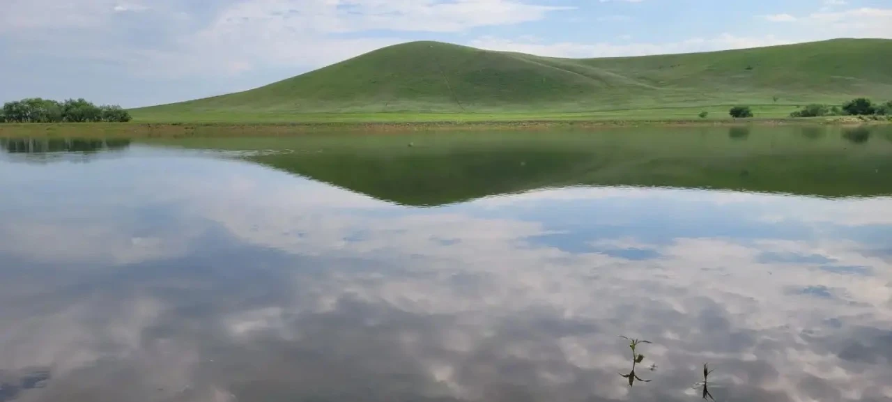 😍 Невероятно
красивые фото 

родного края 
⬇️
Плотина
с. Петропавловка

Прислала 📸
наша землячка Т