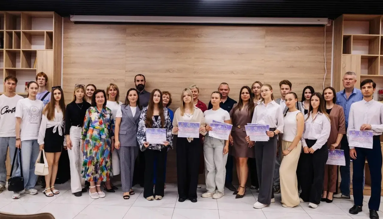🎓 В Школе проектного менеджмента состоялась презентация студенческих проектов

В рамках работы Школ