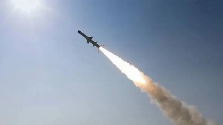 ⚡️Ночью Ростовскую и Самарскую области атаковали ракеты и БПЛА