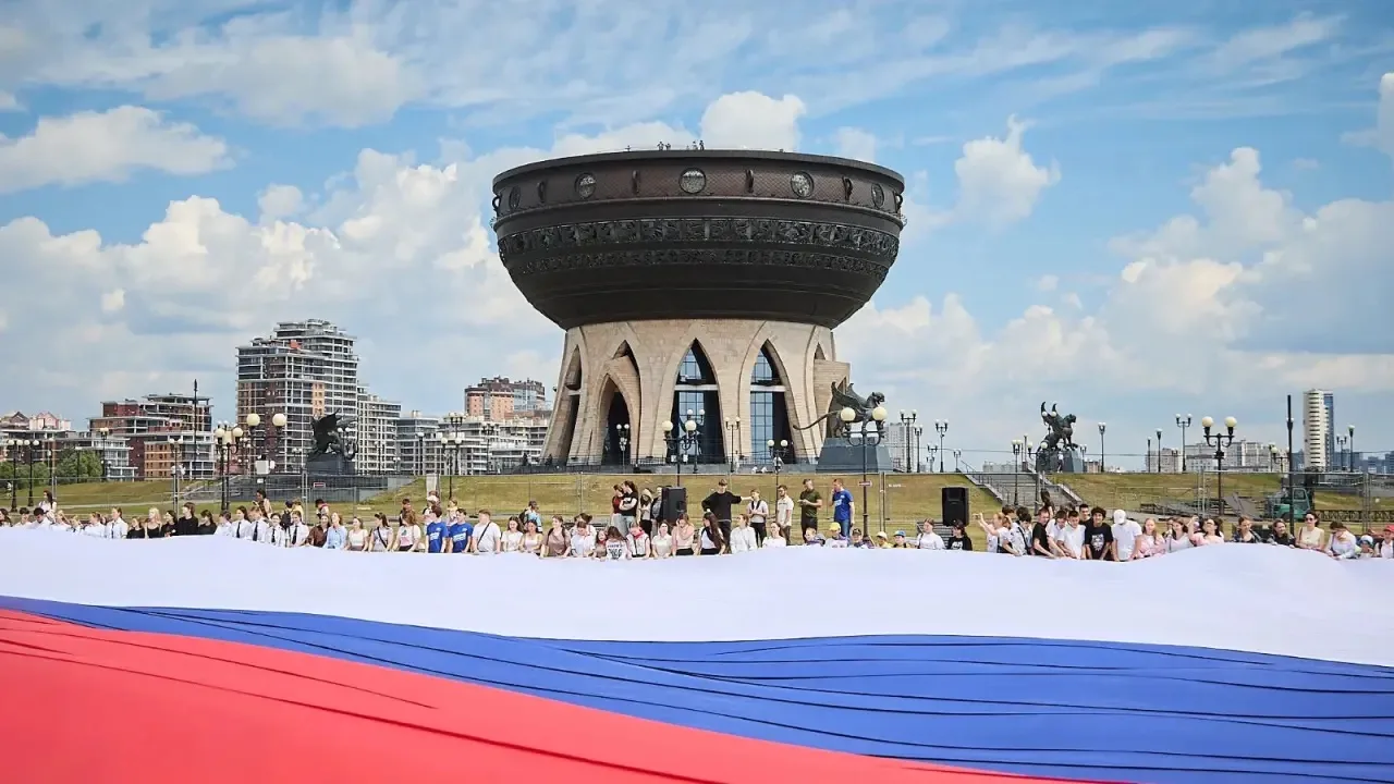 Волонтеры Казанского педагогического колледжа приняли участие в Акции, приуроченной ко Дню России🇷�