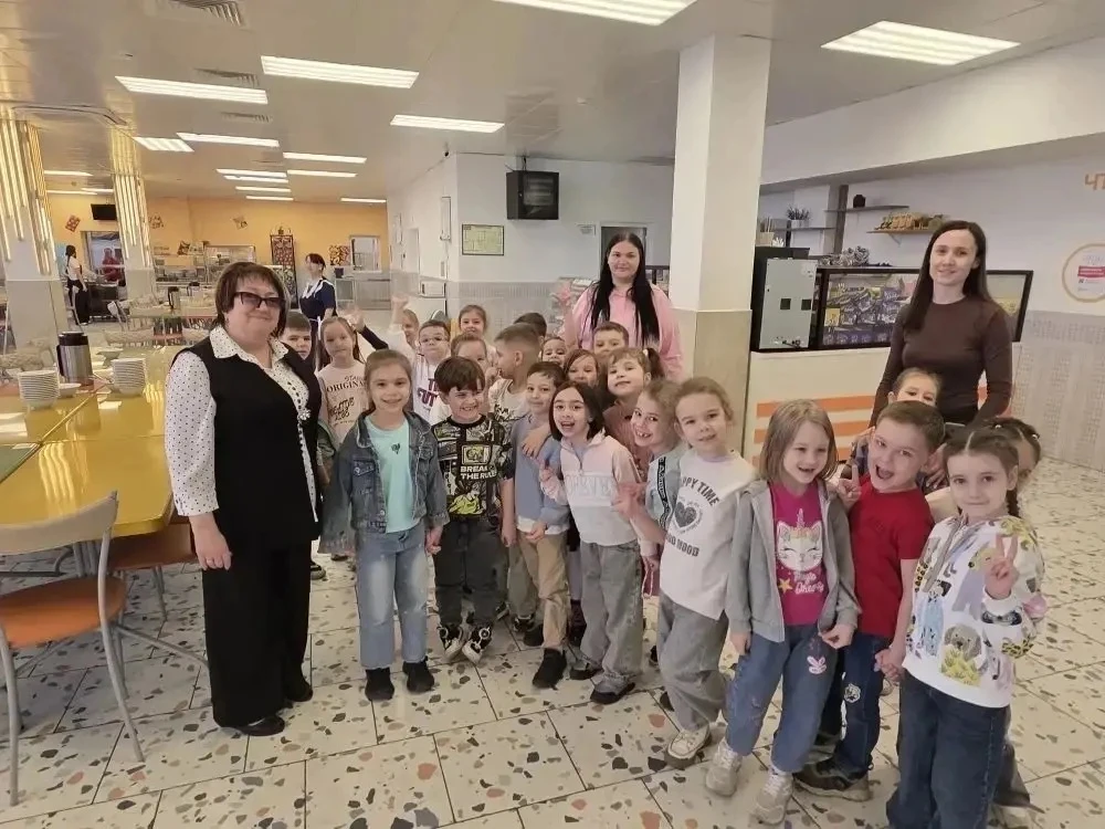 Преемственность в действии: визит воспитанников МБДОУ №35 в школу 🏫👧🏼👦🏻  В рамках программы преемств