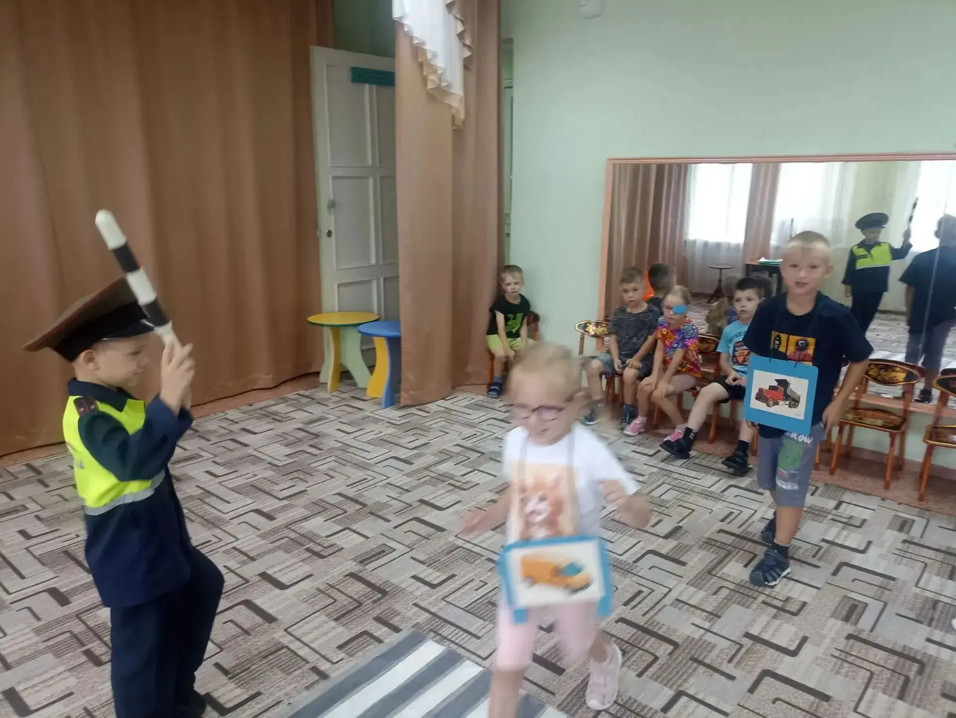 🌟 Сегодня в нашем детском саду прошло увлекательное развлечение по правилам дорожного ...