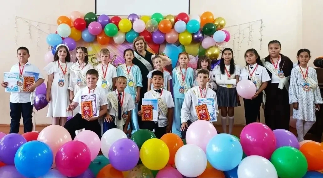 🎓 Прощай, начальная школа! Здравствуй, большая школьная жизнь!