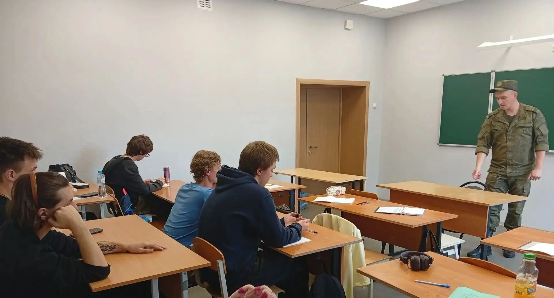Студенты Брянского областного колледжа искусств продолжают знакомство с перспективами с...