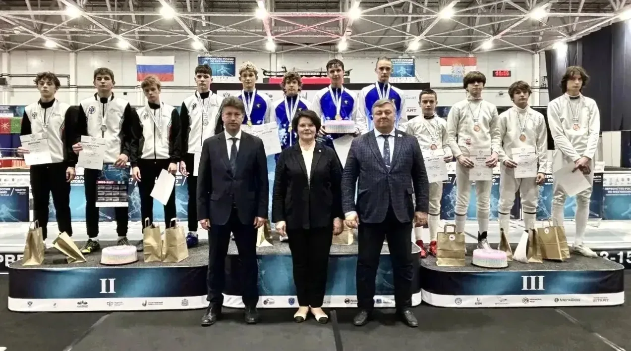 🤺🥈 «Серебряные клинки» нашей школы на Первенстве России по фехтованию! 🇷🇺🏆

📣 Спешим поделитьс