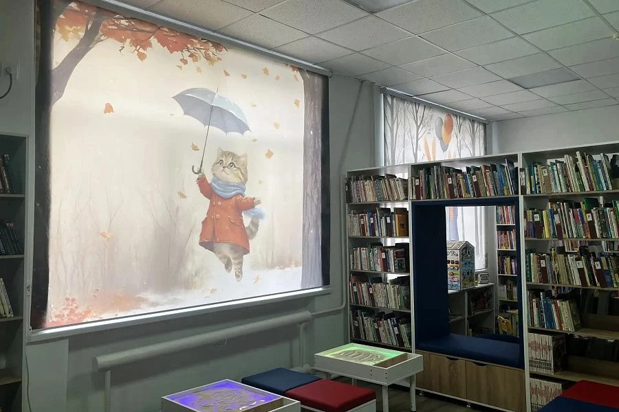 В Дубовке начала принимать посетителей обновленная по модельному стандарту библиотека —...