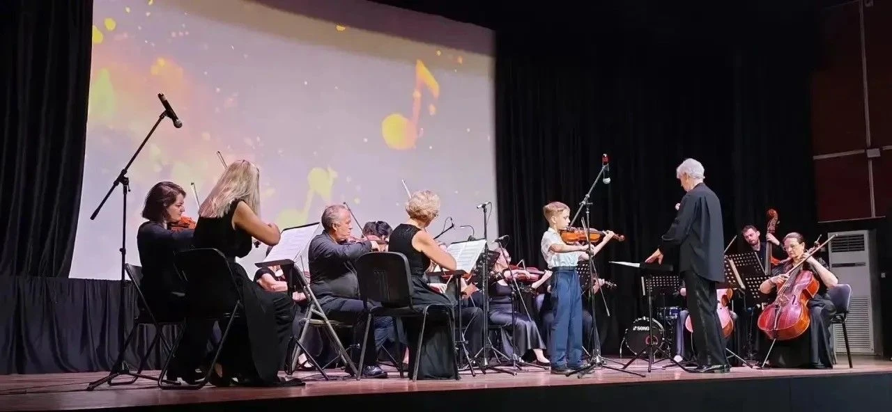 🎻Иконников Михаил принял участие в двух концертах камерного состава Сочинского симфонического оркес