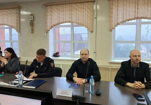 Сотрудники и курсанты представили академию ФСИН России на Всероссийской научно-практической конферен