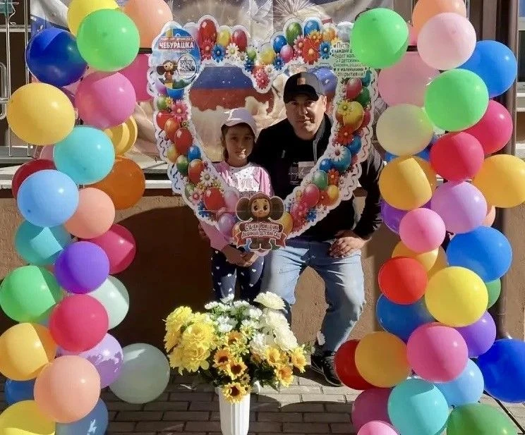 🌟🎉Фотозона, оформленная с любовью, подарила нам множество искренних моментов. 💖Каждый снимок полу