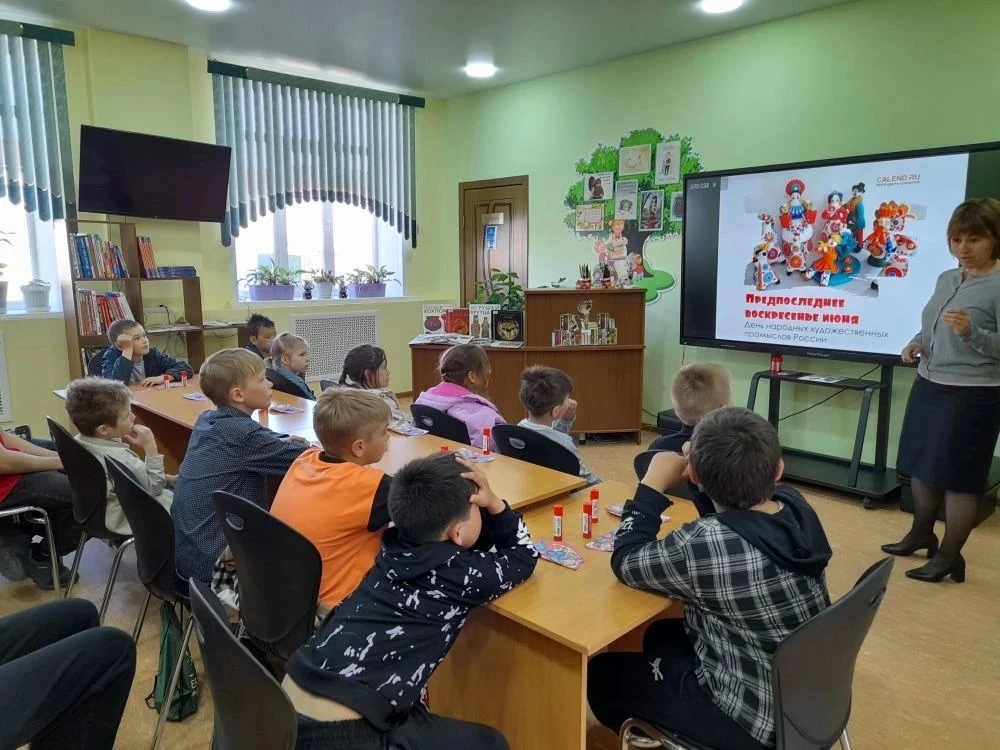 🗺️ День знаний и открытий в «Радуге»!

Сегодня наши ребята отправились в двойное познавательное при