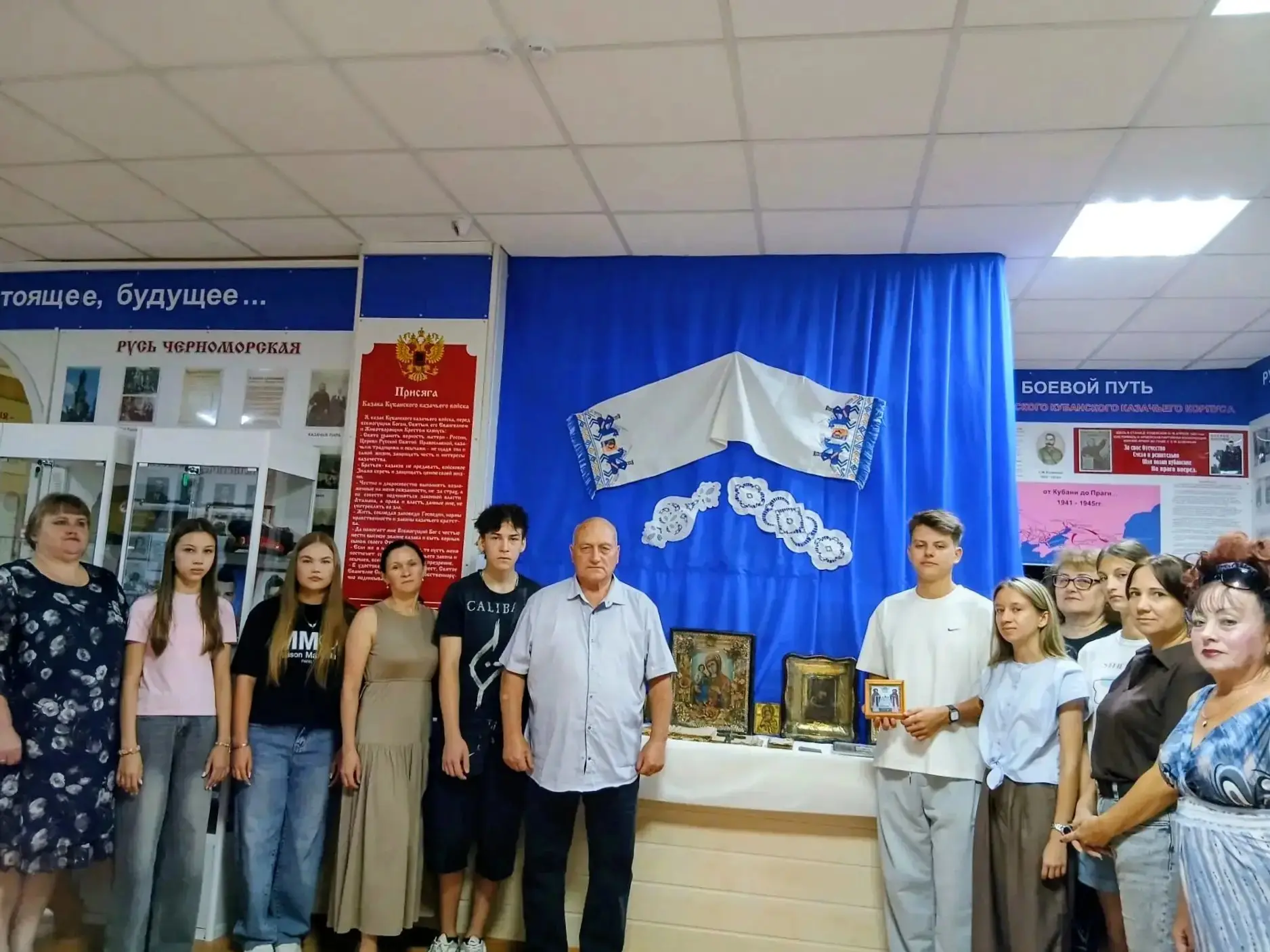 Трудовое лето 🌞 

Этим летом трудоустроенные подростки в отделе делам молодёжи активно участвуют в 