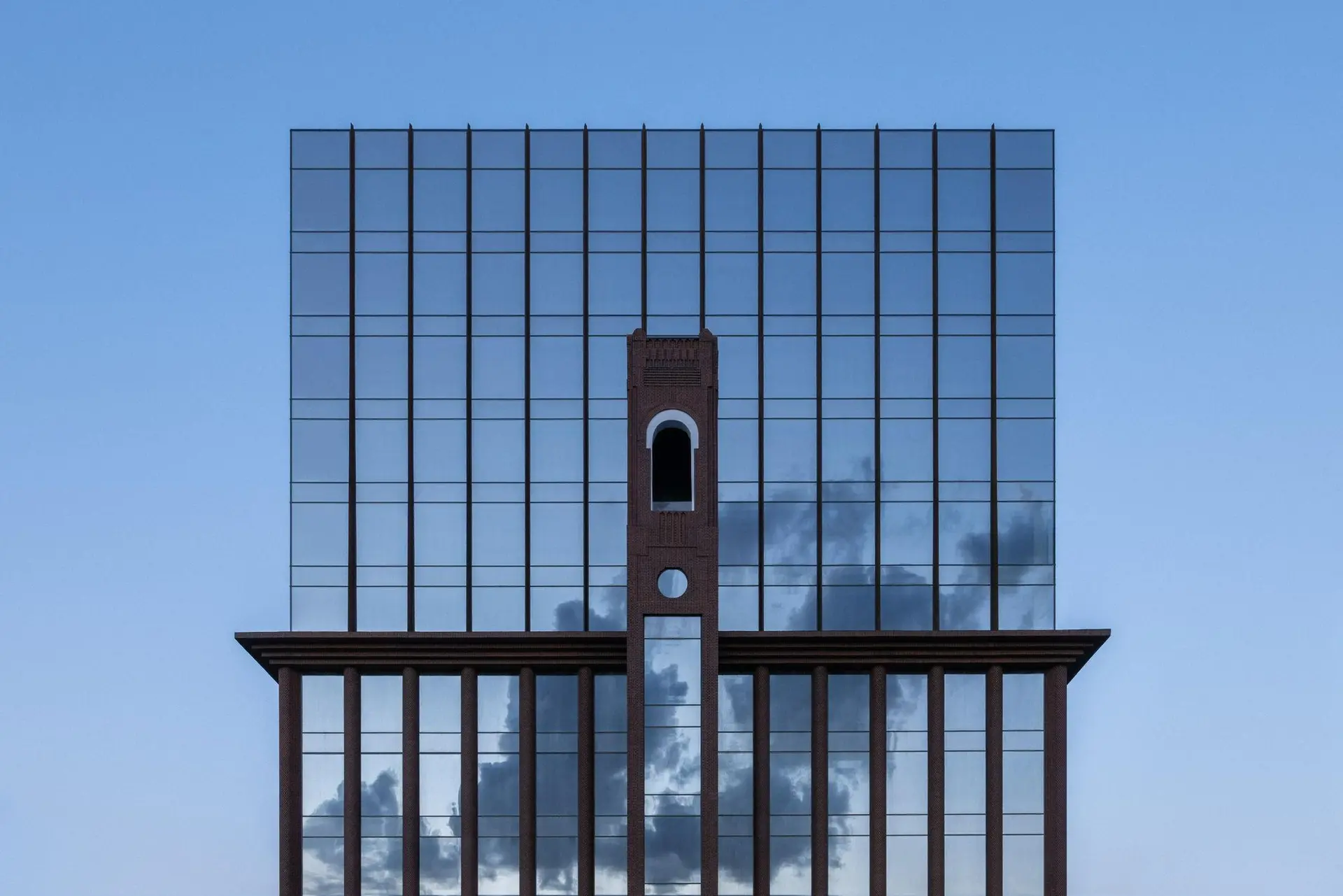 🏆 Московский бизнес-центр «Таллер» стал победителем International Architecture Awards ...