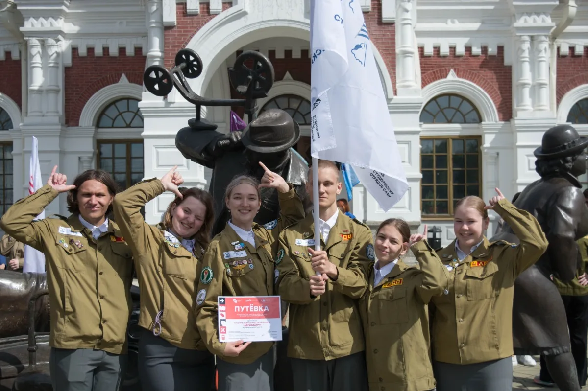 ☀️ Лето — время трудовых проектов

Пока идут каникулы, бойцы студенческих отрядов САФУ работают в ра