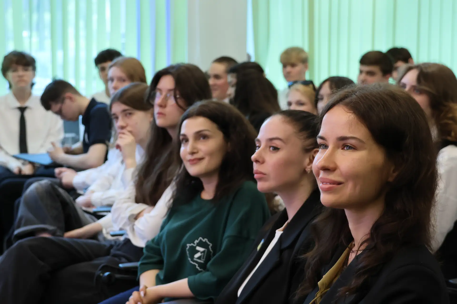 Новомосковцы встретились с представителями Молодежного совета Правительства Тульской области  Молоде