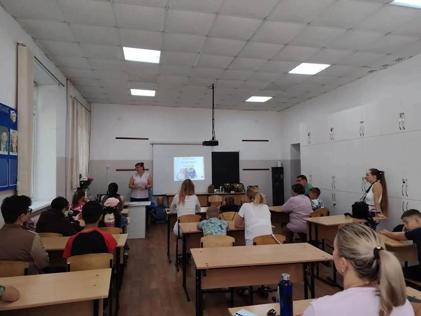 🏕️ Что делать, если в походе кто-то получил травму, а помощь далеко?