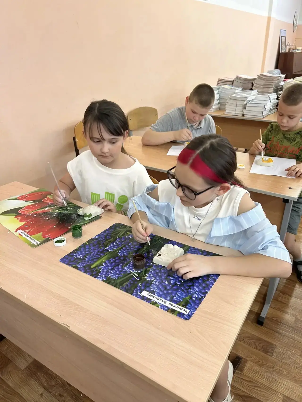 🎨 "Краски лета" расцветают творчеством! 🎨

Наш школьный лагерь "Краски лета" продолжает радовать ю