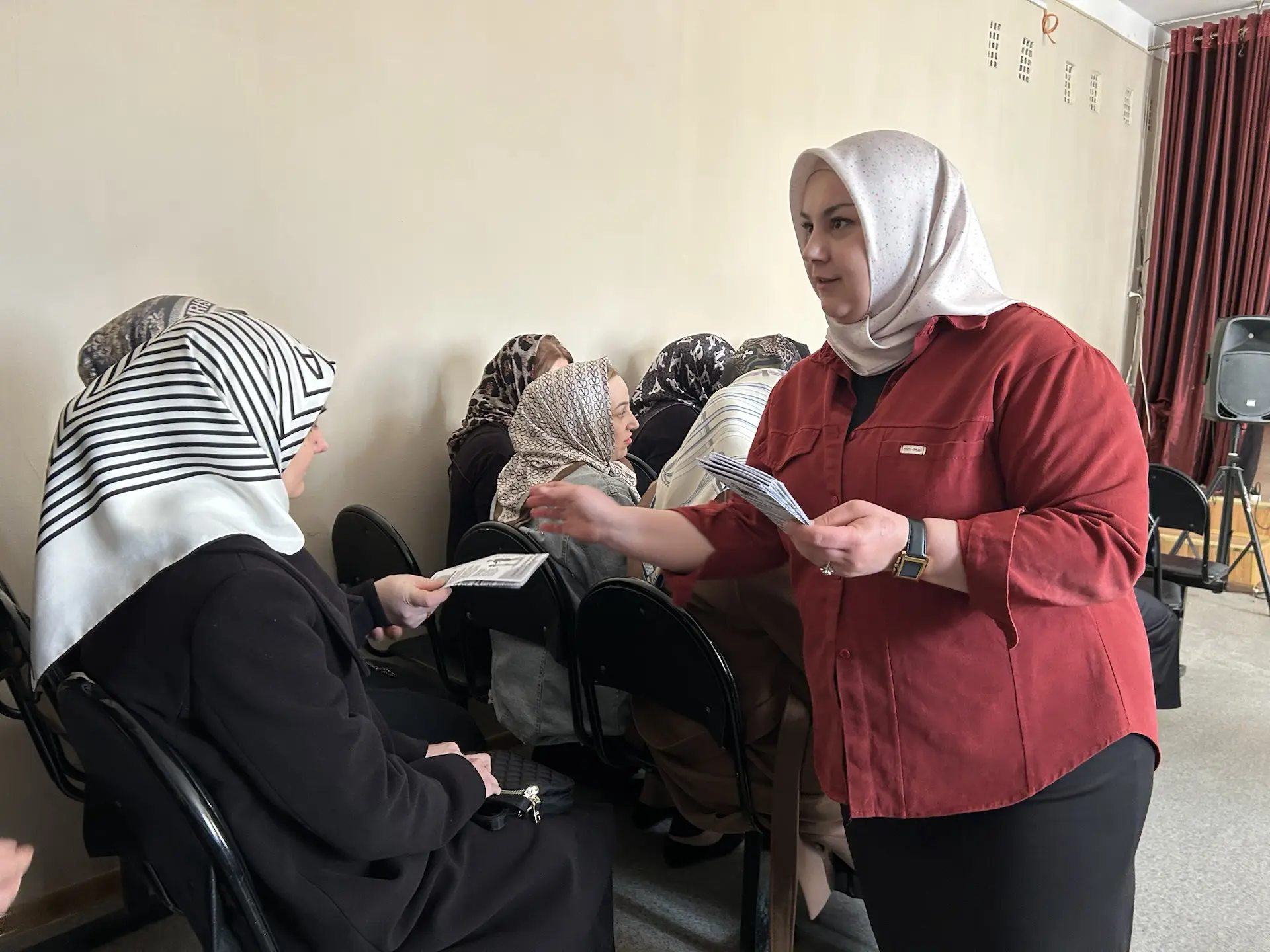 В стенах гимназии прошло важное родительское собрание: Вместе против деструктивного поведения подрос