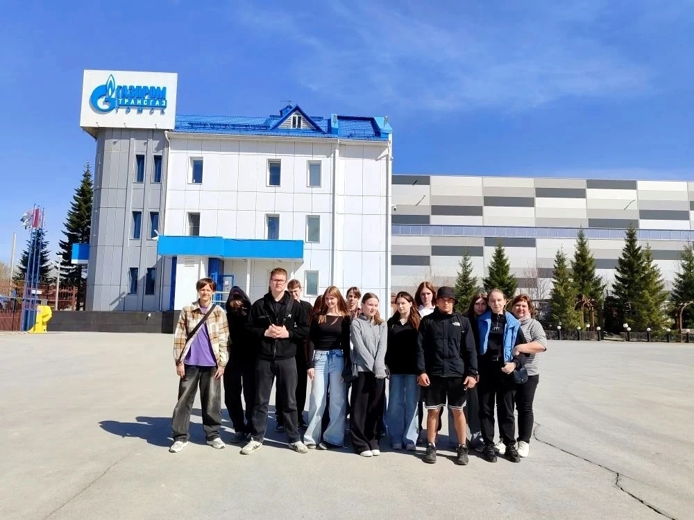 ПРОФОРИЕНТАЦИЯ В #МАОУСОШ222 ✅  Вчера, 30 апреля, ученики 9В класса вместе с классным руководителем 