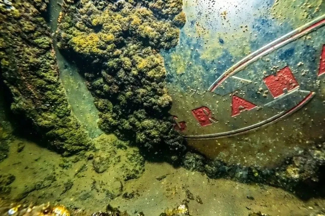 🌊 Молчание Ладоги: дайверы нашли на дне озера автоколонну, ушедшую под воду в 1941 году.