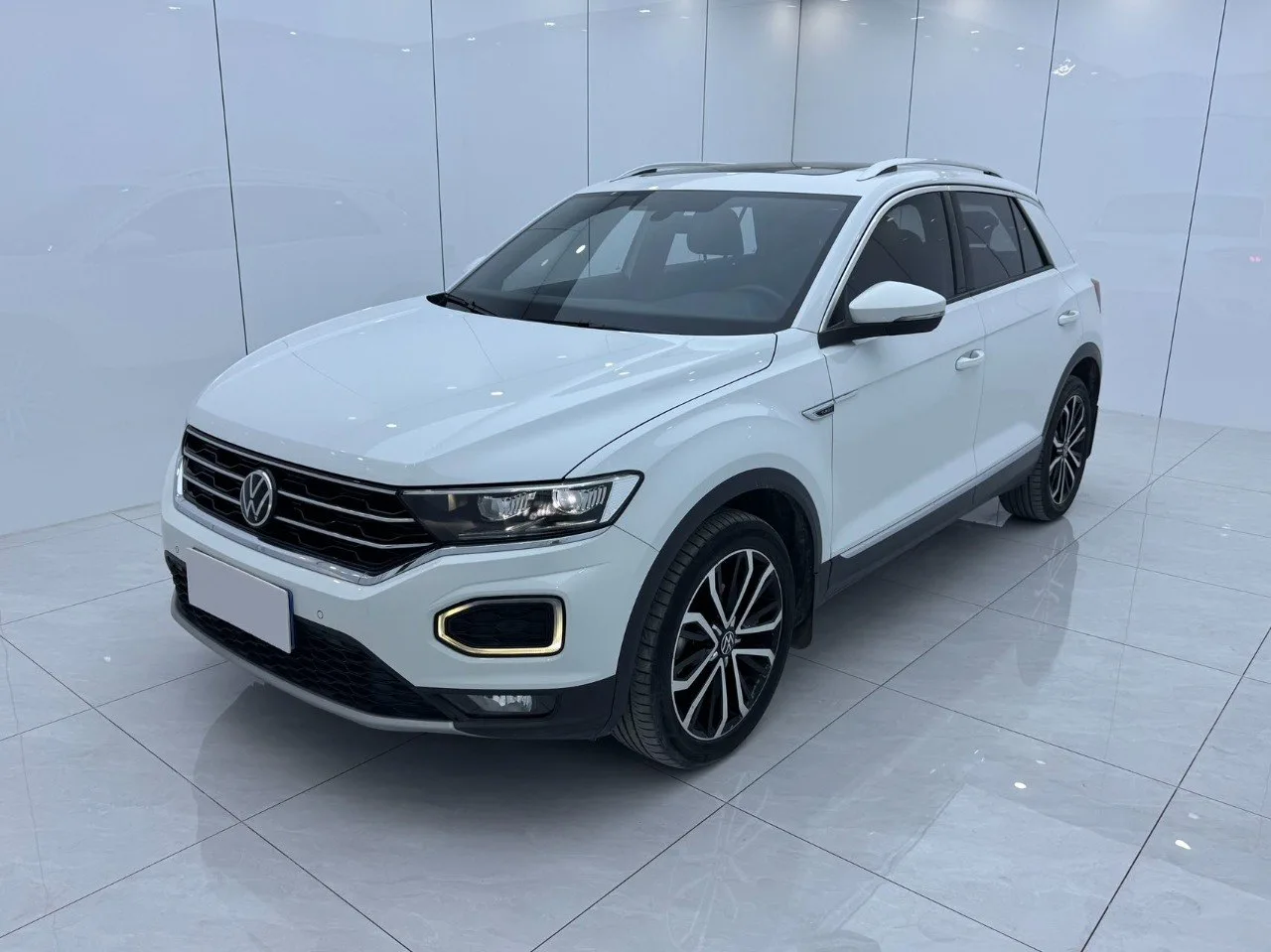 🚗Volkswagen Tango 2021 facelift 
280TSI DSG four-wheel drive luxury Intelligent version

📌 Коротко