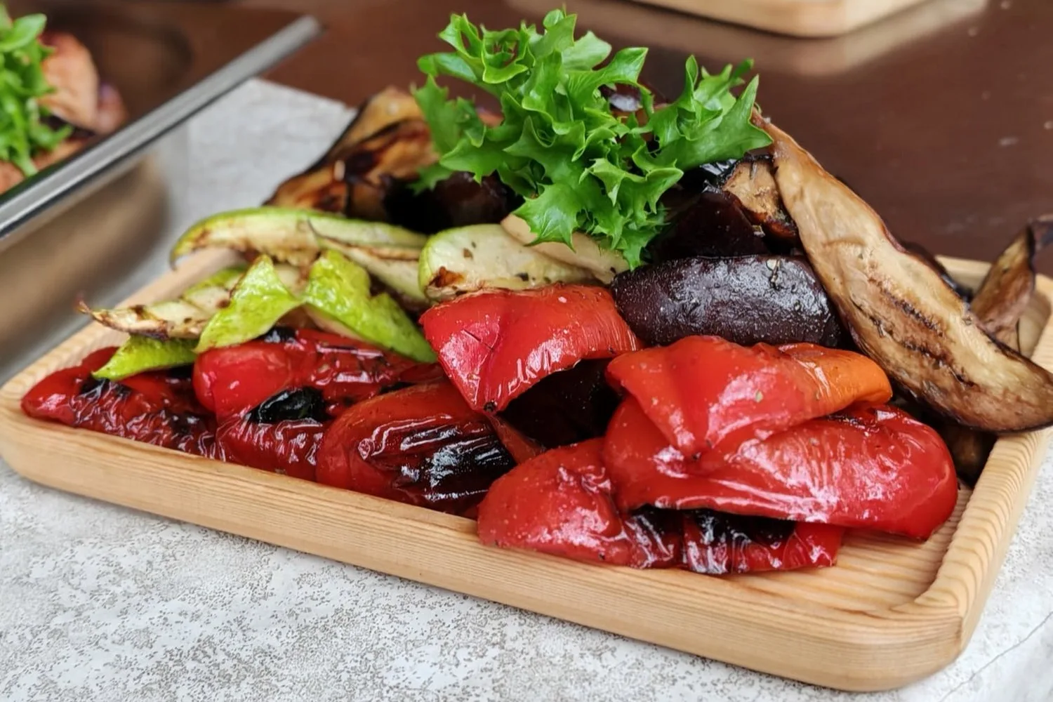 🥗  З0 минут и можно на стол: готовим идеальный маринад для овощей на мангале

Повар кафе «Металлург
