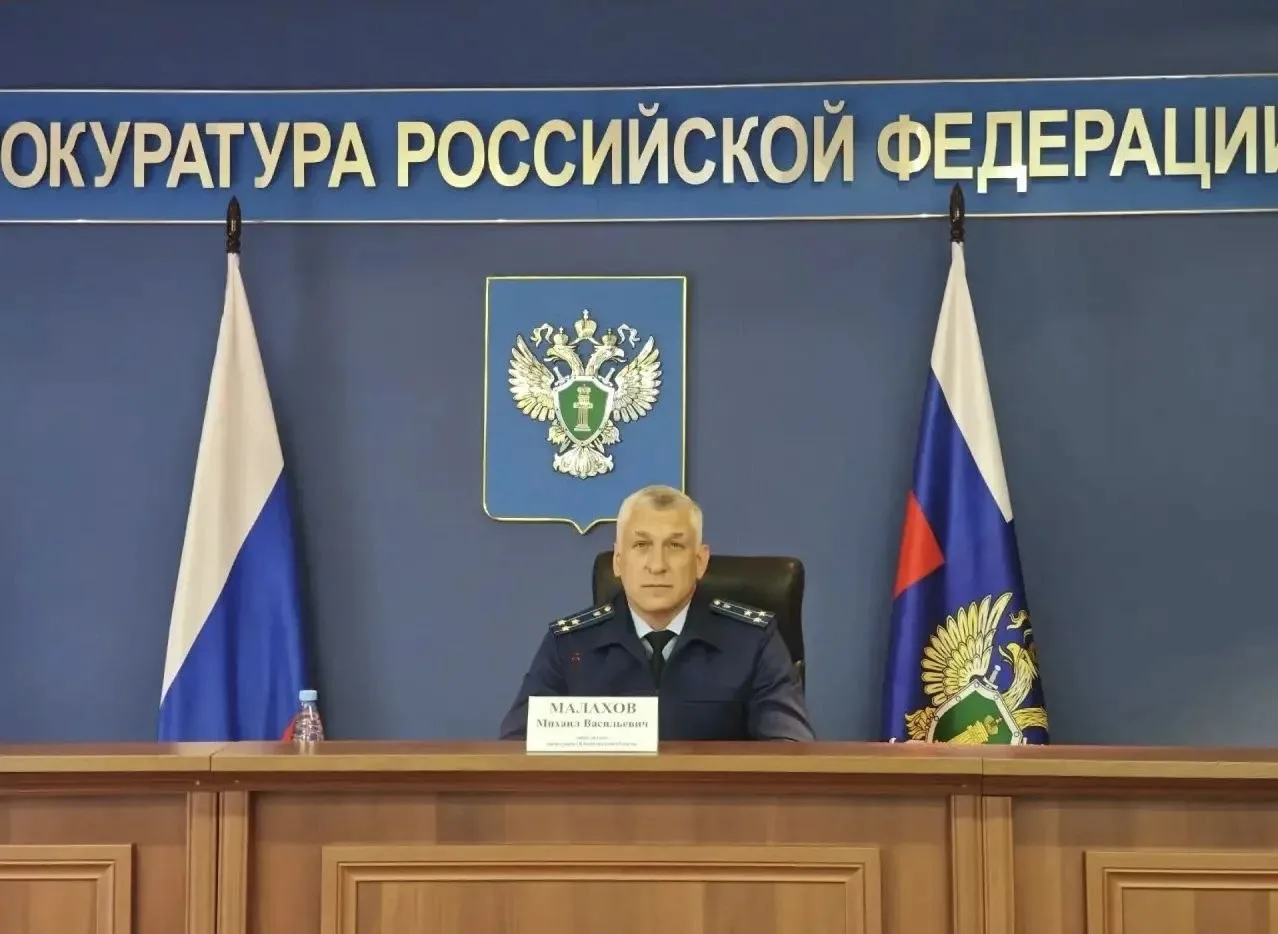 Зампрокурора Оренбуржья лично выслушал проблемы жителей Асекеевского района