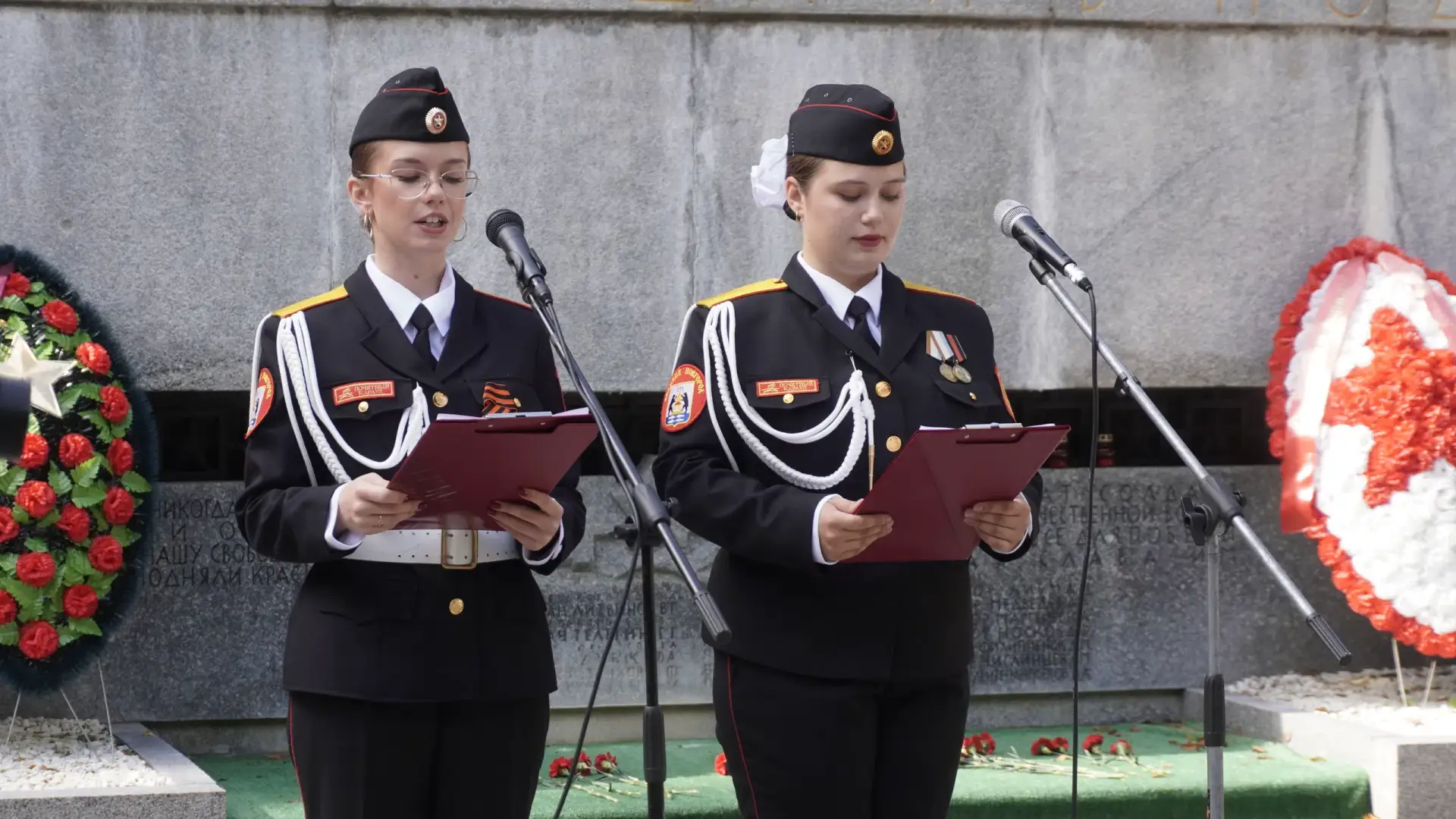 🇷🇺 В Великом Новгороде открыли Вахту памяти «Пост № 1»