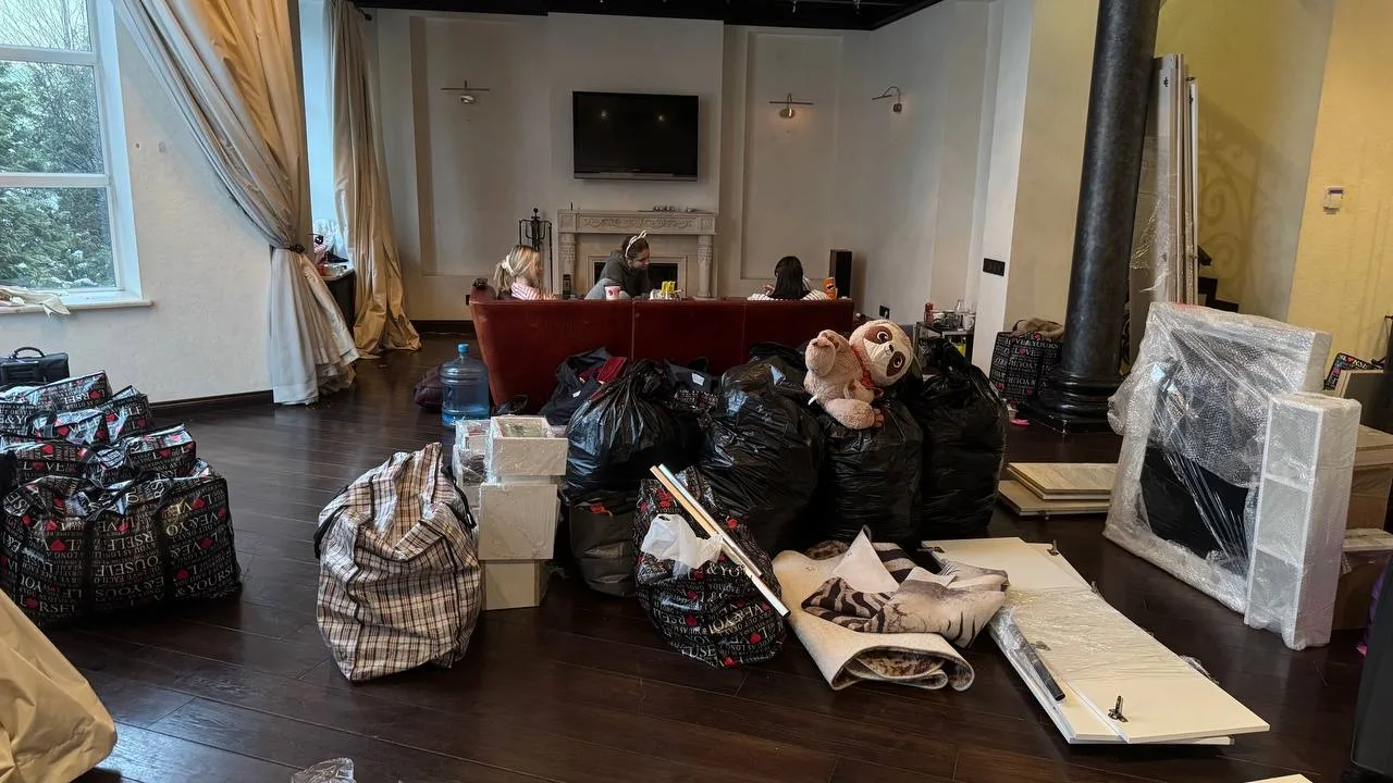Каждый в этом доме изменился, и прошел определённый этап своей жизни💔