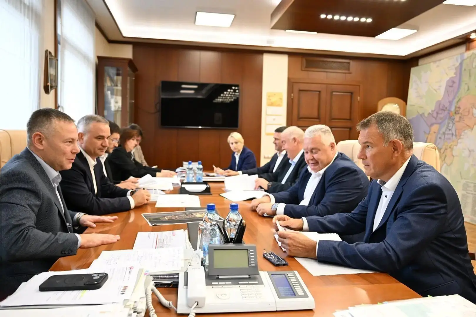 Провел рабочую встречу с начальником Северной железной дороги Рашидом Фердаусовичем Сай...