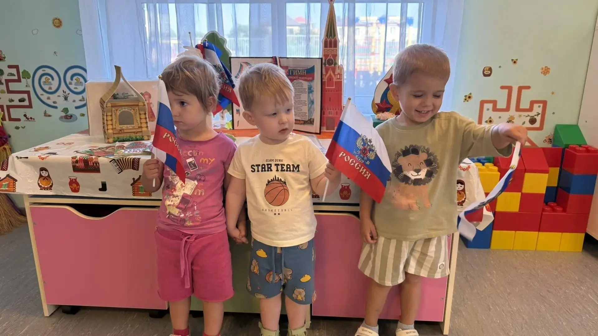 Мастерская творчества в группе раннего возраста "Звездочки" ✨