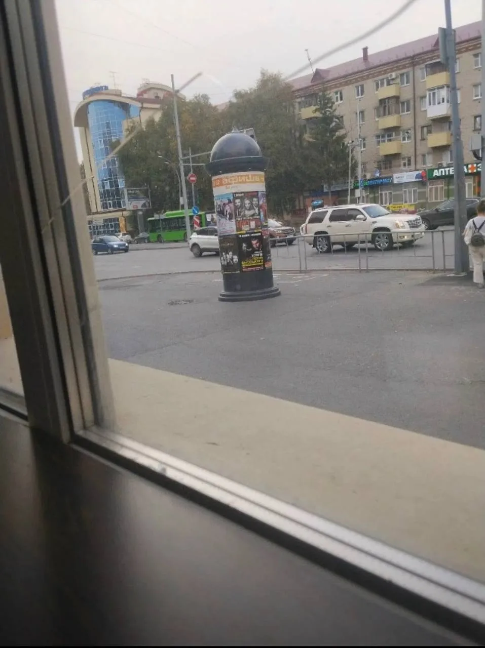 Жители Тюмени жалуются на организацию выделенных полос для общественного транспорта на ...