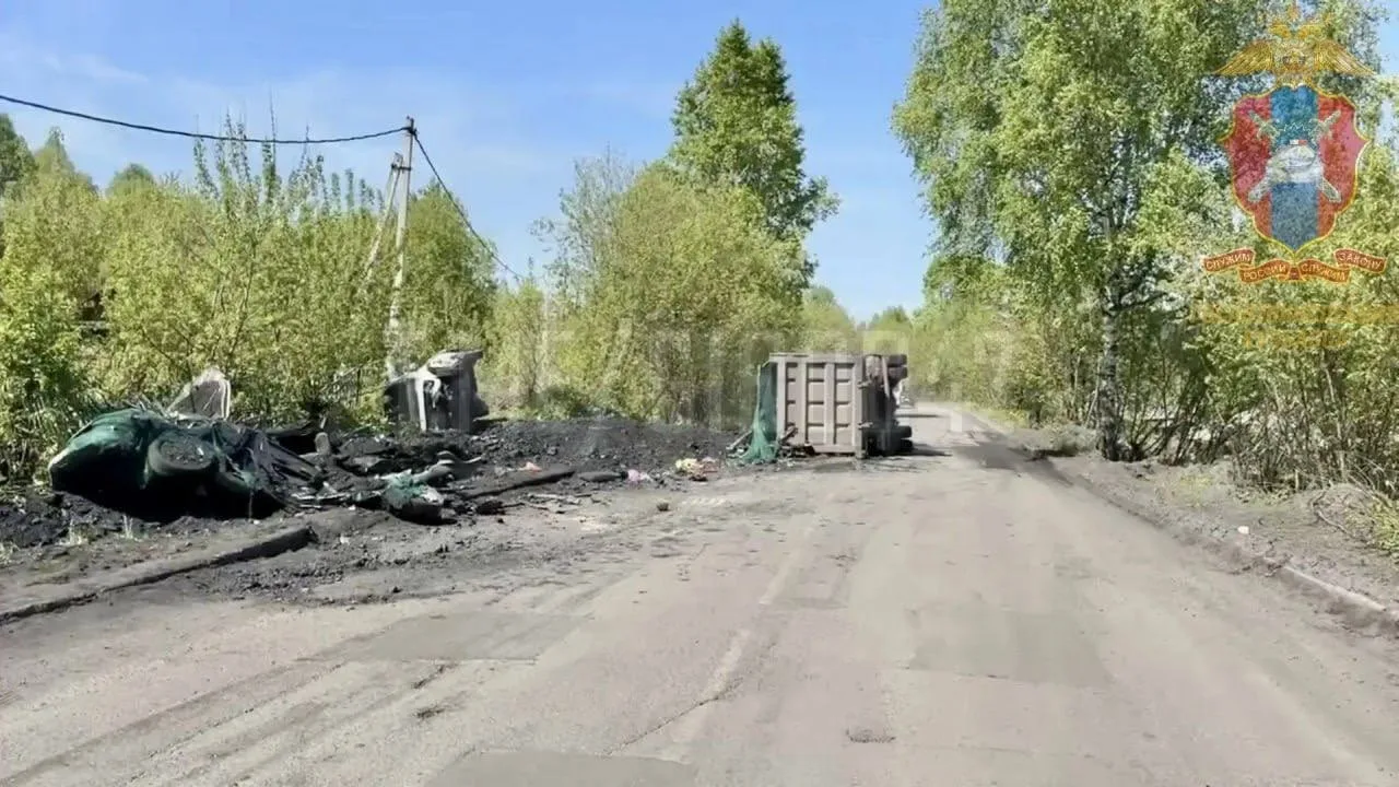 В Осинниках произошло жесткое ДТП — пострадали 5 человек  ДТП произошло около 9:50 на ул. Шахтовая в