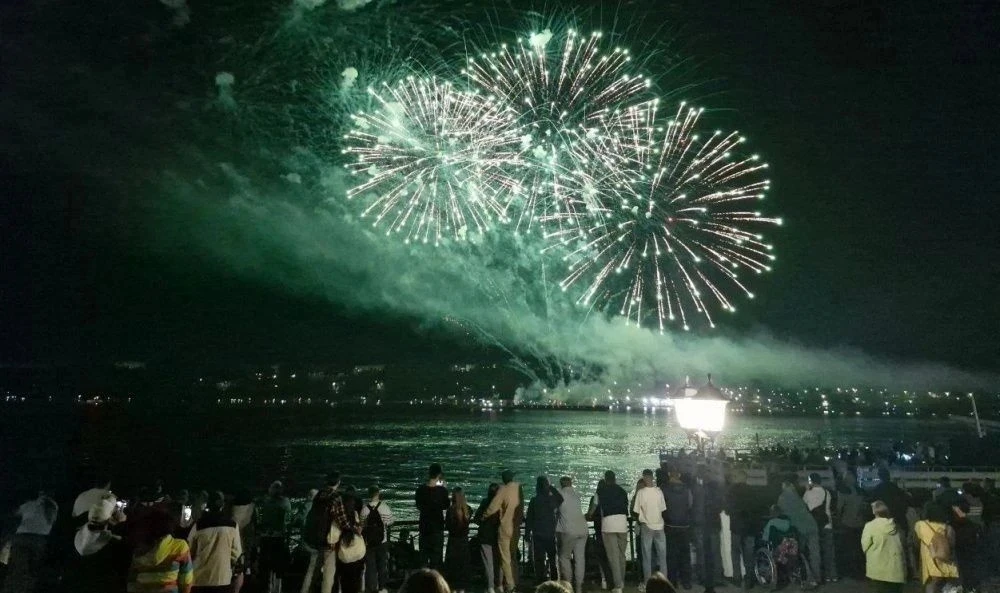 🎆 Уже через несколько часов над Волгой прогремит «Серебряная ладья»