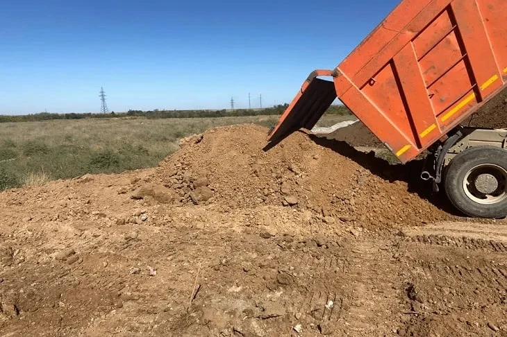 В Волгограде по решению суда взыскали более 206 тысяч ущерба с владельца КАМАЗа, вывали...