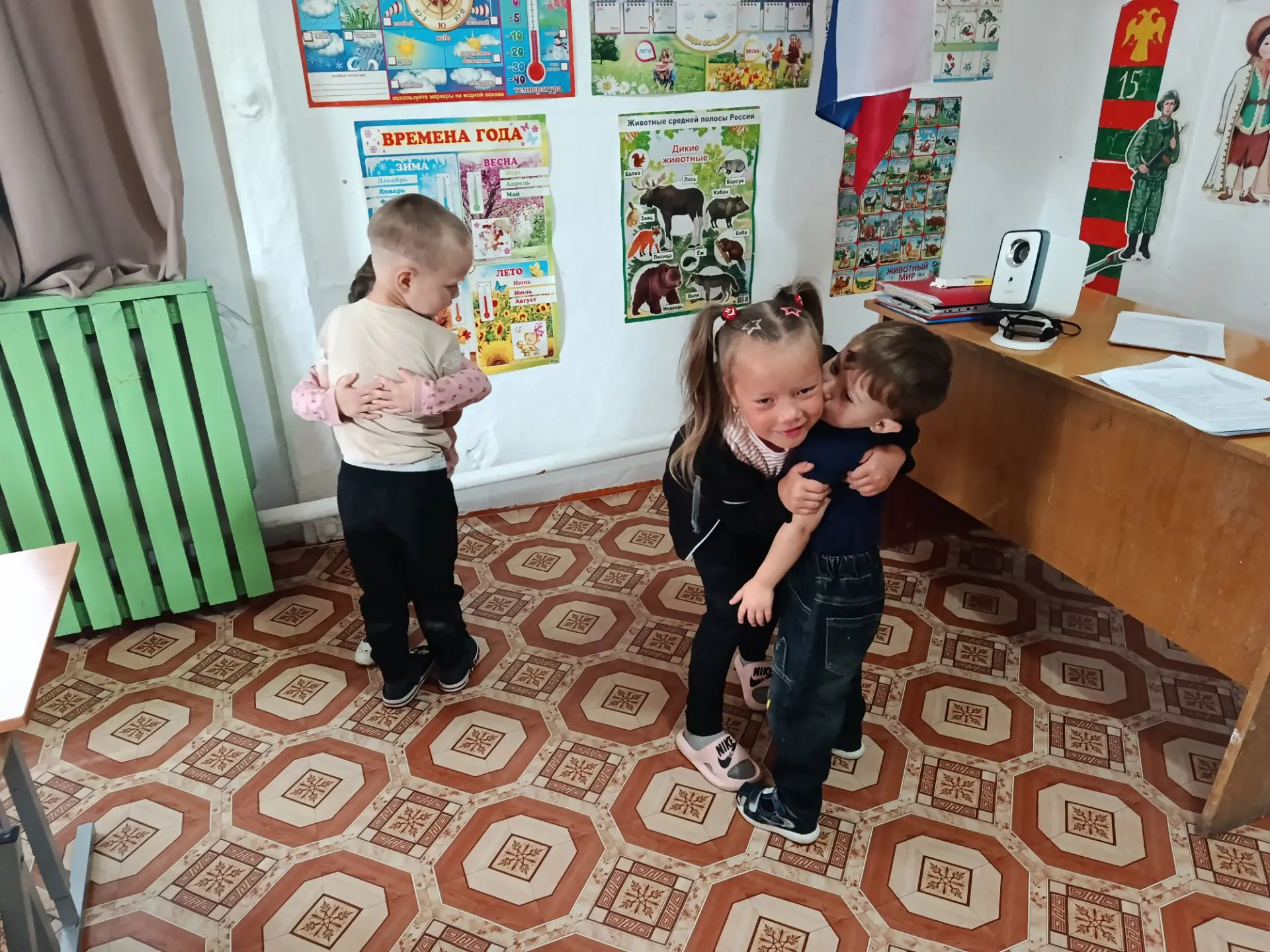 Сегодня мы с ребятами провели очень душевную беседу о дружбе! Дети рассказали, зачем ну...