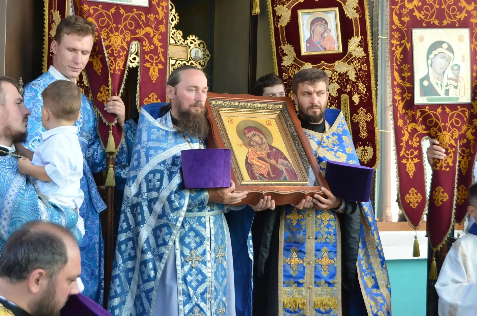 ☦Престольный праздник в храме Феодоровской иконы Божией Матери г. Бахчисарай