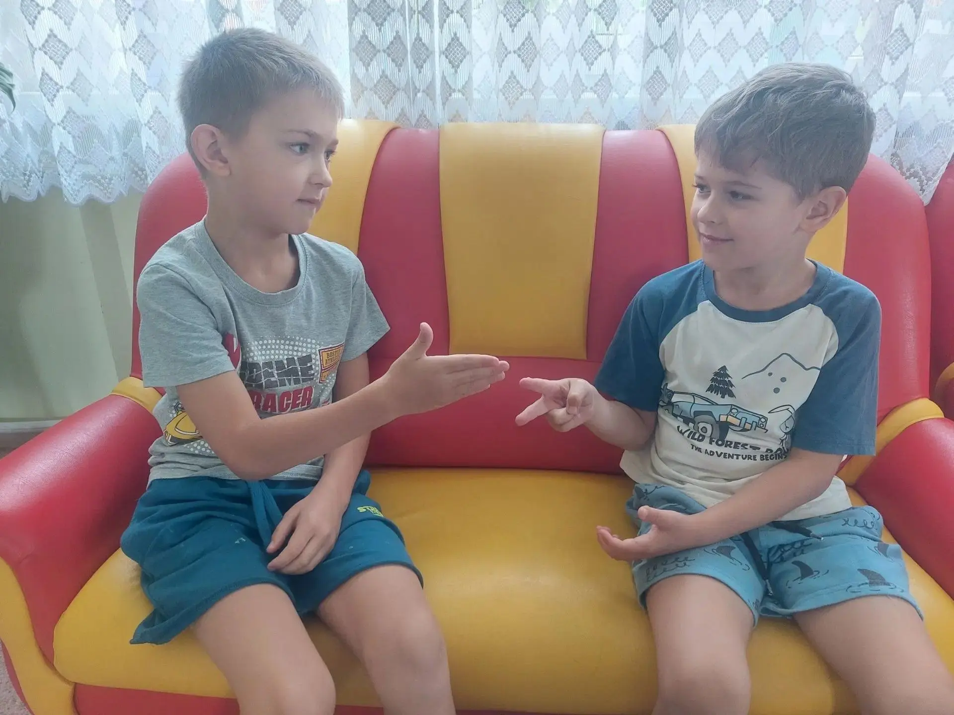 Всемирный день «камень-ножницы-бумага» отмечается 27 августа в честь одной из древнейши...