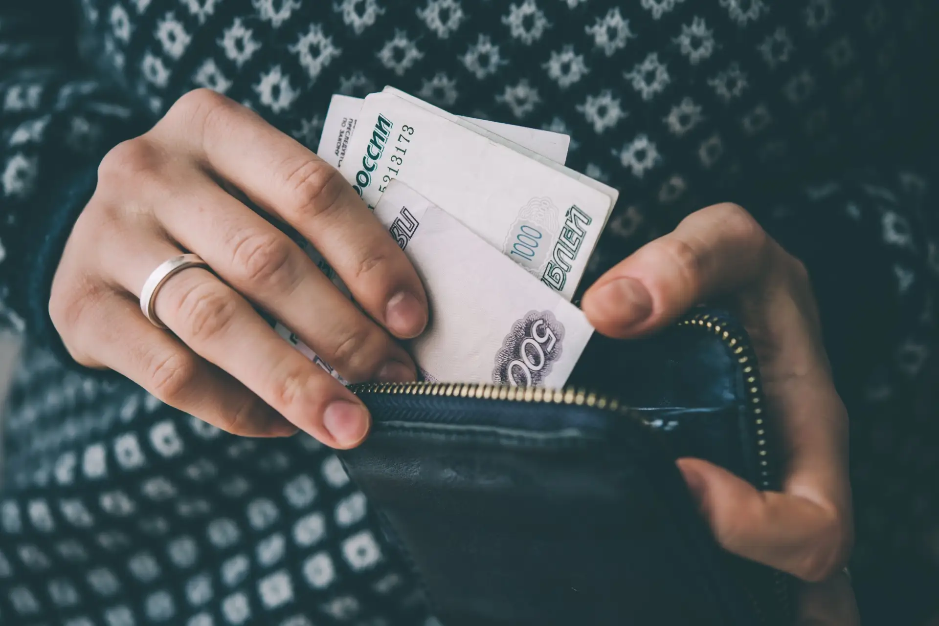 💸 Банк без ведома клиентки увеличил ее кредит на 300 000 рублей.

📈 В январе 2026 года Ольга Сизов