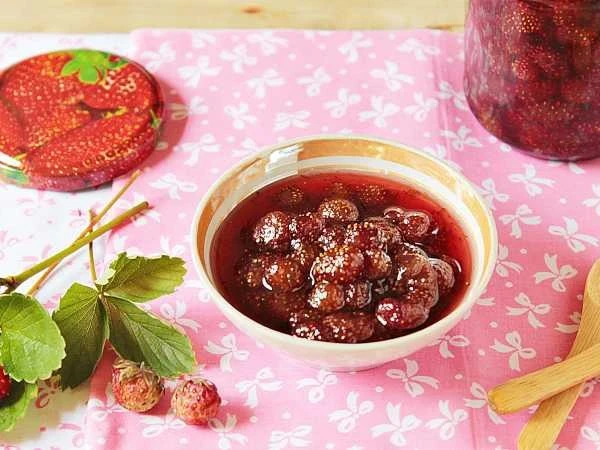 ВАРЕНЬЕ ИЗ ЛЕСНОЙ КЛУБНИКИ