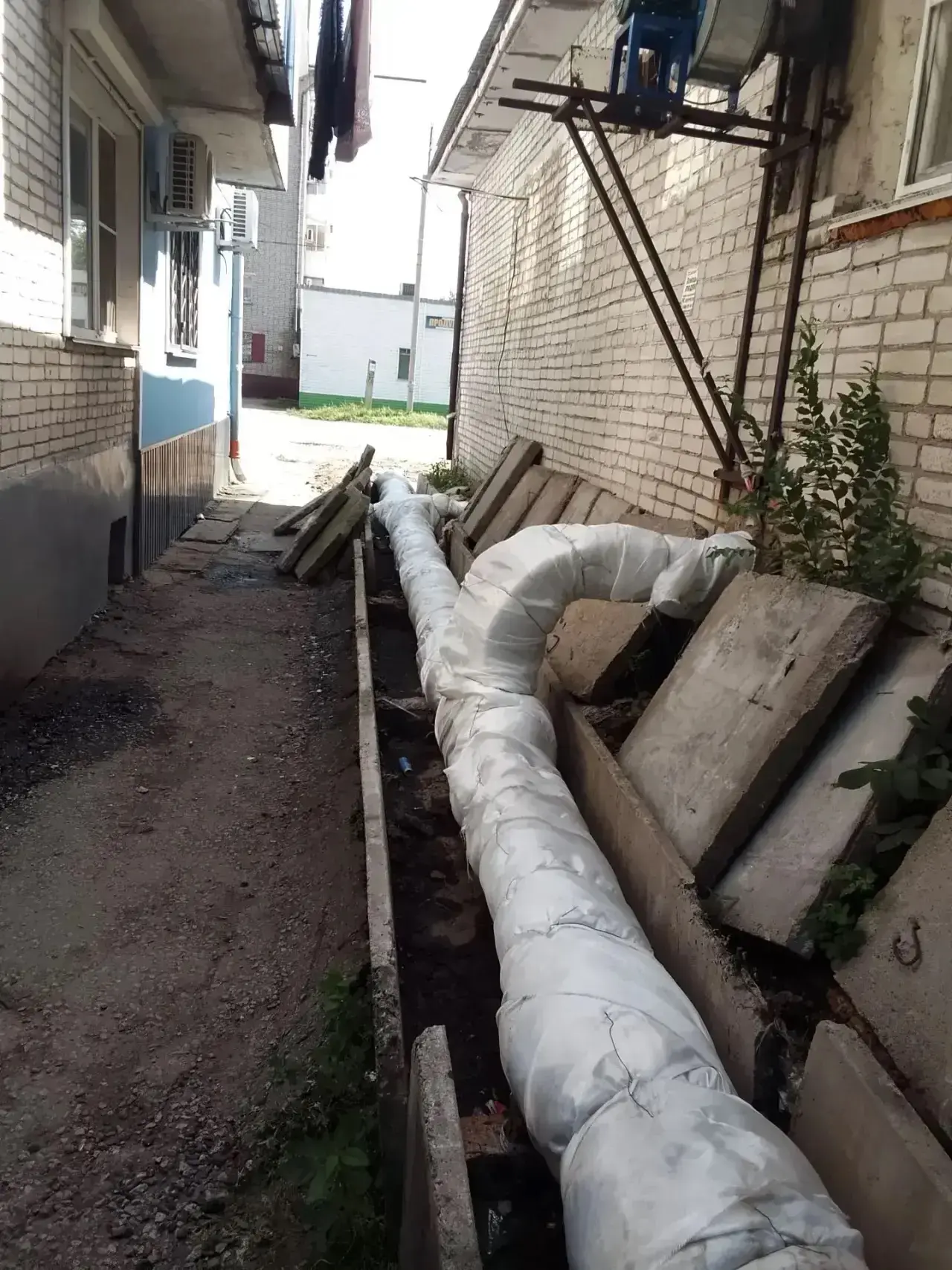 🔧 Начался ремонт инженерных сетей в п. Смидович