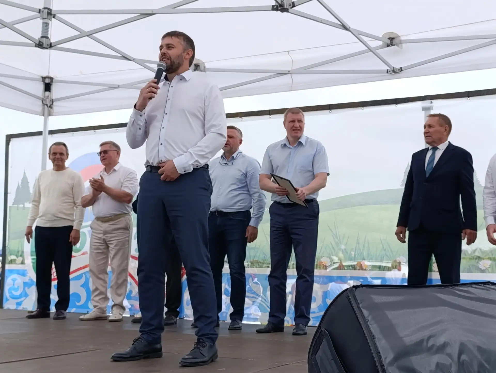 Жителей Нагайбакского округа приветствовали первый заместитель министра сельского хозяй...